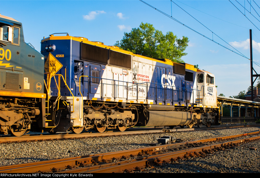 CSX SD70MAC #4568 on I158